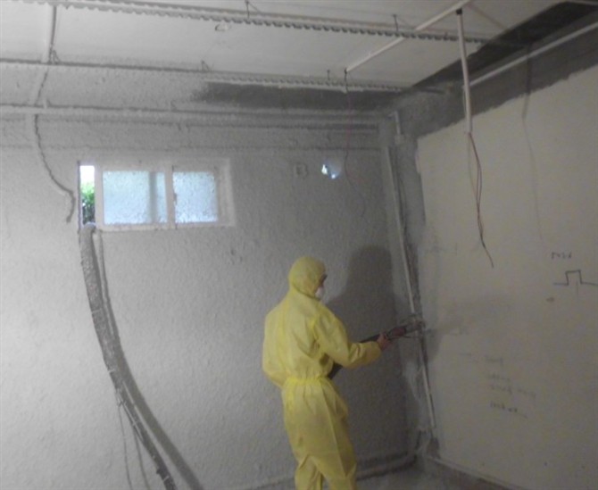 �ò�Ʒ���޻���άΪԭ�ϣ��������𡢷���Ȼ�ѧ�������Ƴɵġ����ķ��𼶱�ﵽA������������Ч���ã�����ʹ�ü�㣬û�л�ѧ���ԡ�