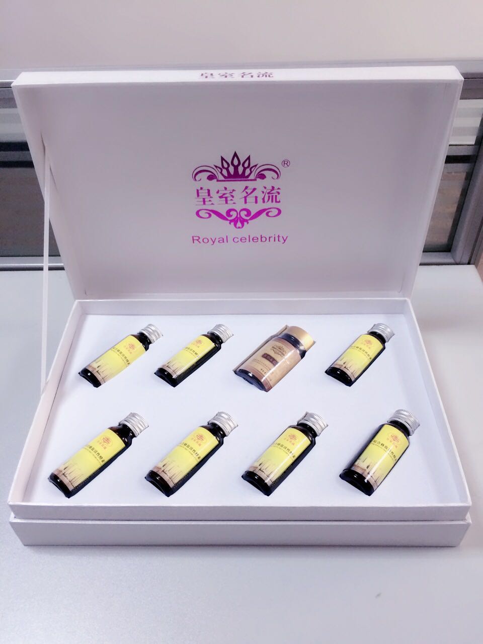 Ѫ������Ҫͨ������������ܴﵽ���ѪҺ�����Ĺ�Ч����������£���ʯС�������ֱ����10������½���ų�/��ʯ���������ֱ�����赽ҽԺ������ų���