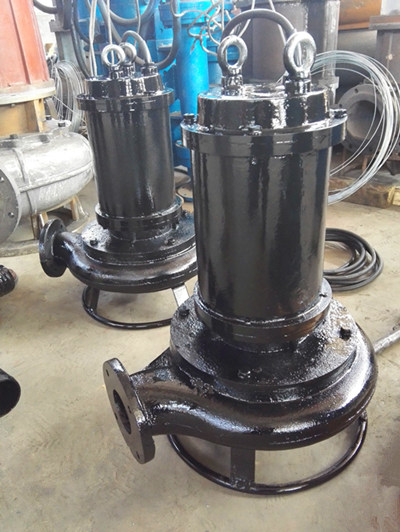 �����ڳ�ȡ������ɳ����ɳ��ú������ú�ҡ����ࡢβ�󽬡���ɰ����ɰ�󡢺�����������ˮ�⡢�ۿڵȳ�ɳ���ٹ��̣��������ڸ����������糧�����󳧡�����ȹ�����ҵ�ĳ����صĳ�ɰ���,��ˮ������������ȡ�